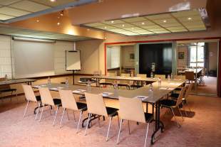 Hotel Séminaire Lyon Villeurbanne · Hôtel des Congrès by Arteloge