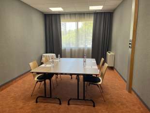 Hotel Seminars Lyon Villeurbanne · Hotel des Congrès by Arteloge