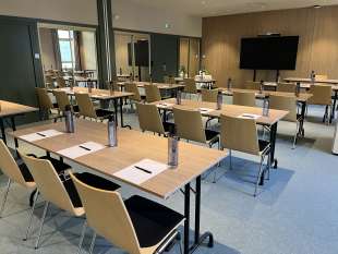 Hotel Seminars Lyon Villeurbanne · Hotel des Congrès by Arteloge